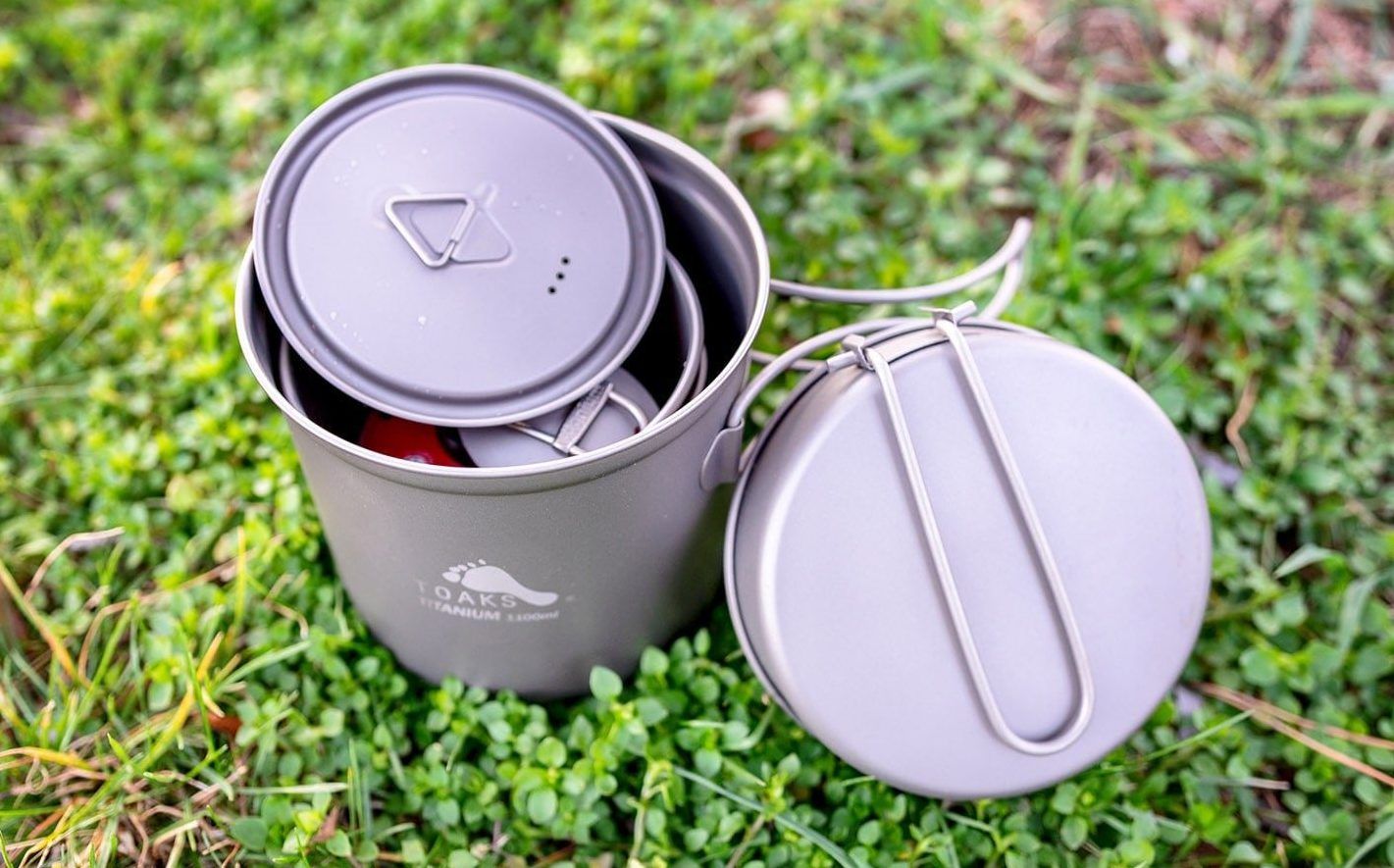 Toaks Pot 1100 ml titanium ultralight pot with pan