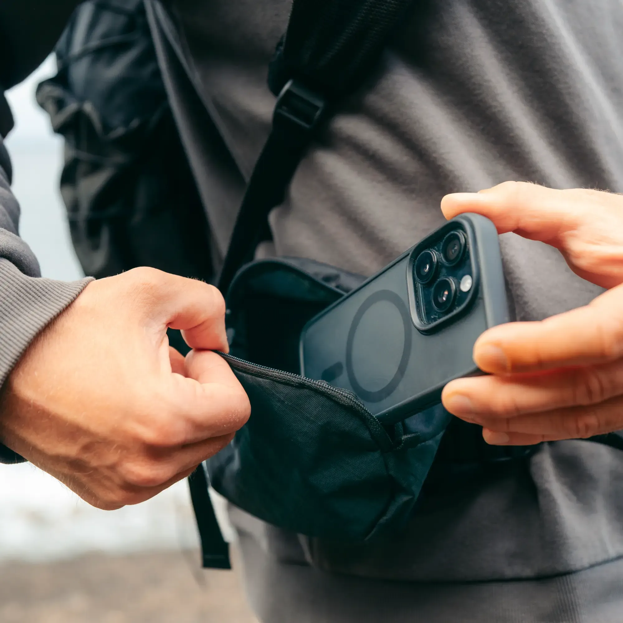 Ultralehký bezrámový batoh Liteway Elementum Pack Black