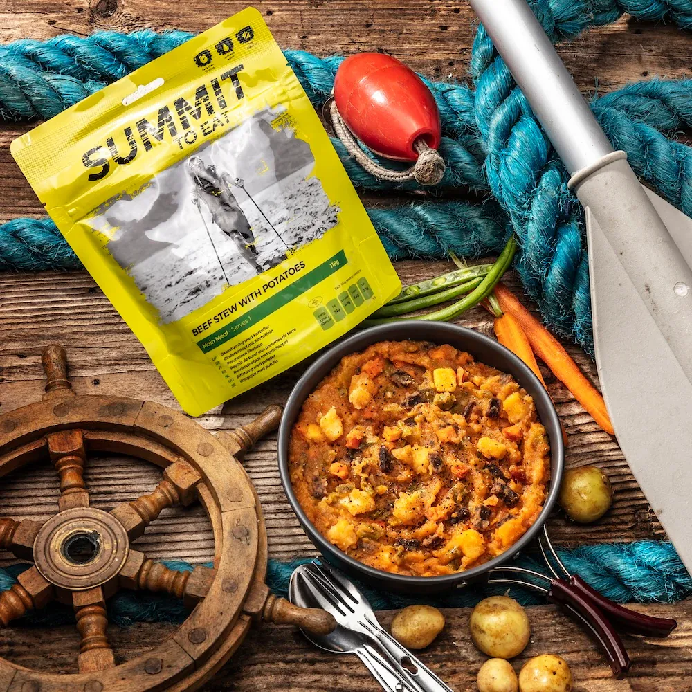 Summit To Eat dušené hovězí ve vlastní šťávě s bramborem