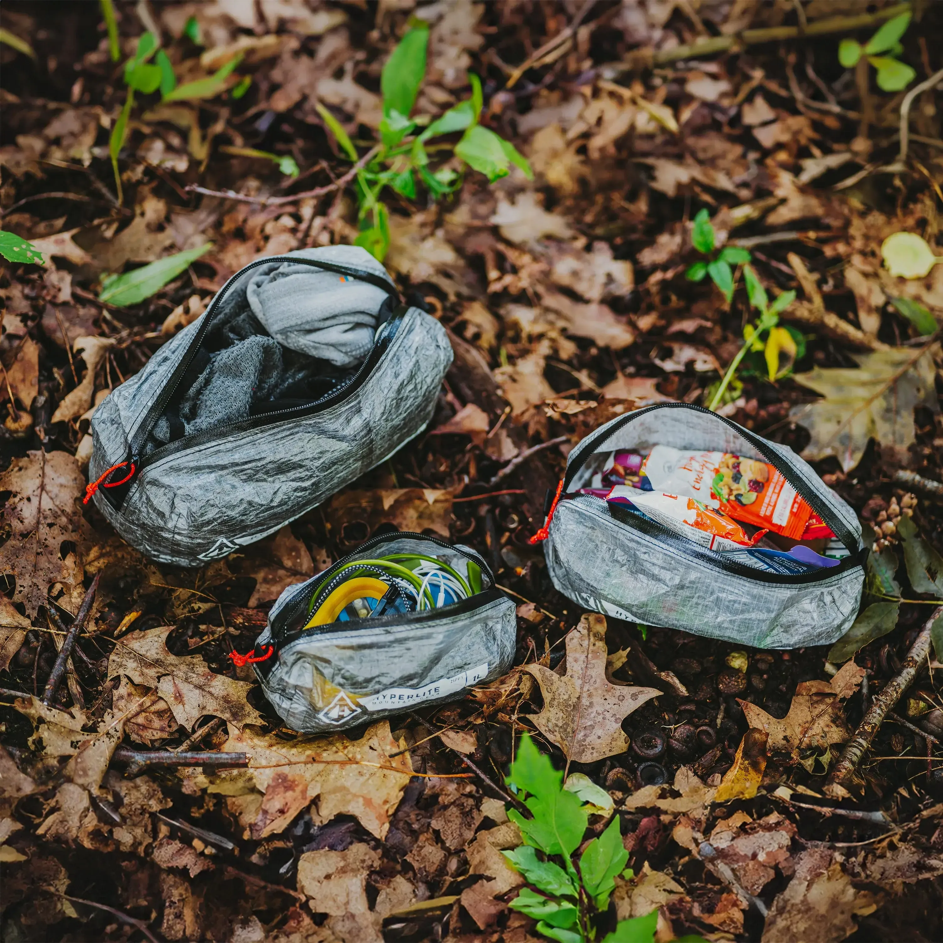 Hyperlite Mountain Gear Zippy Accessory Bag 04