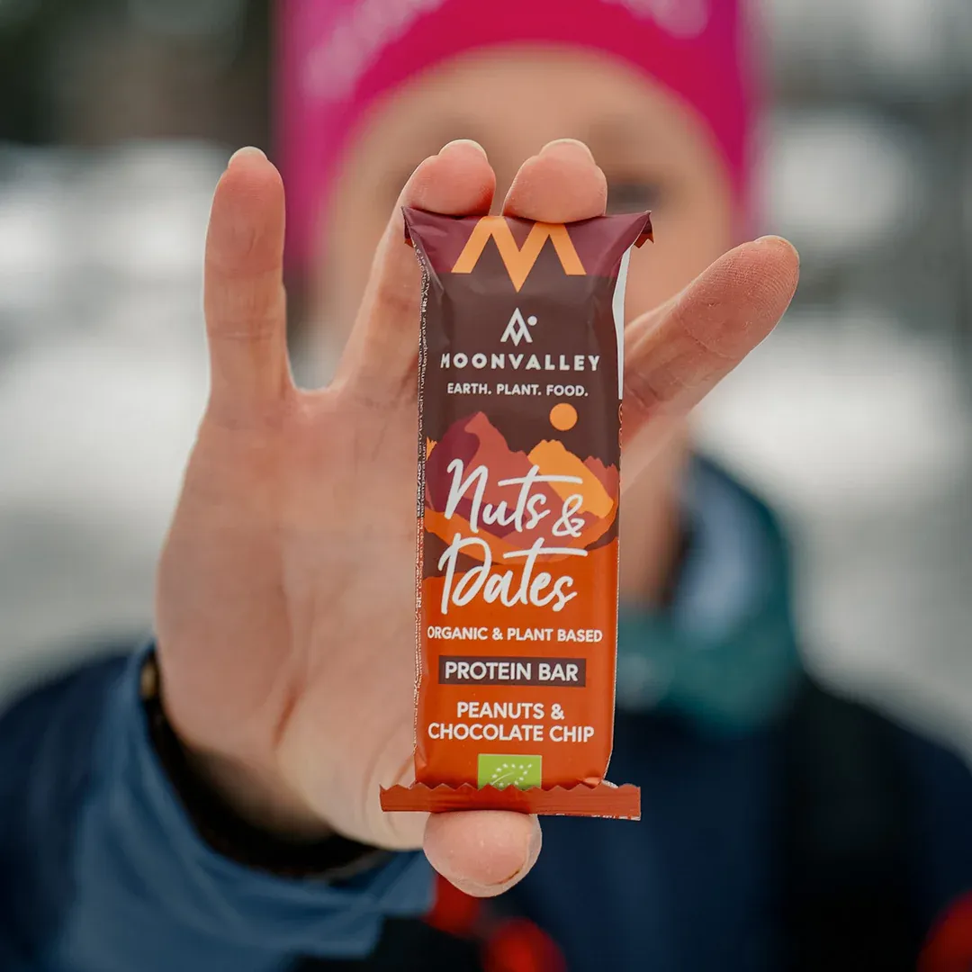 Moonvalley Nuts and Dates Bar Peanuts