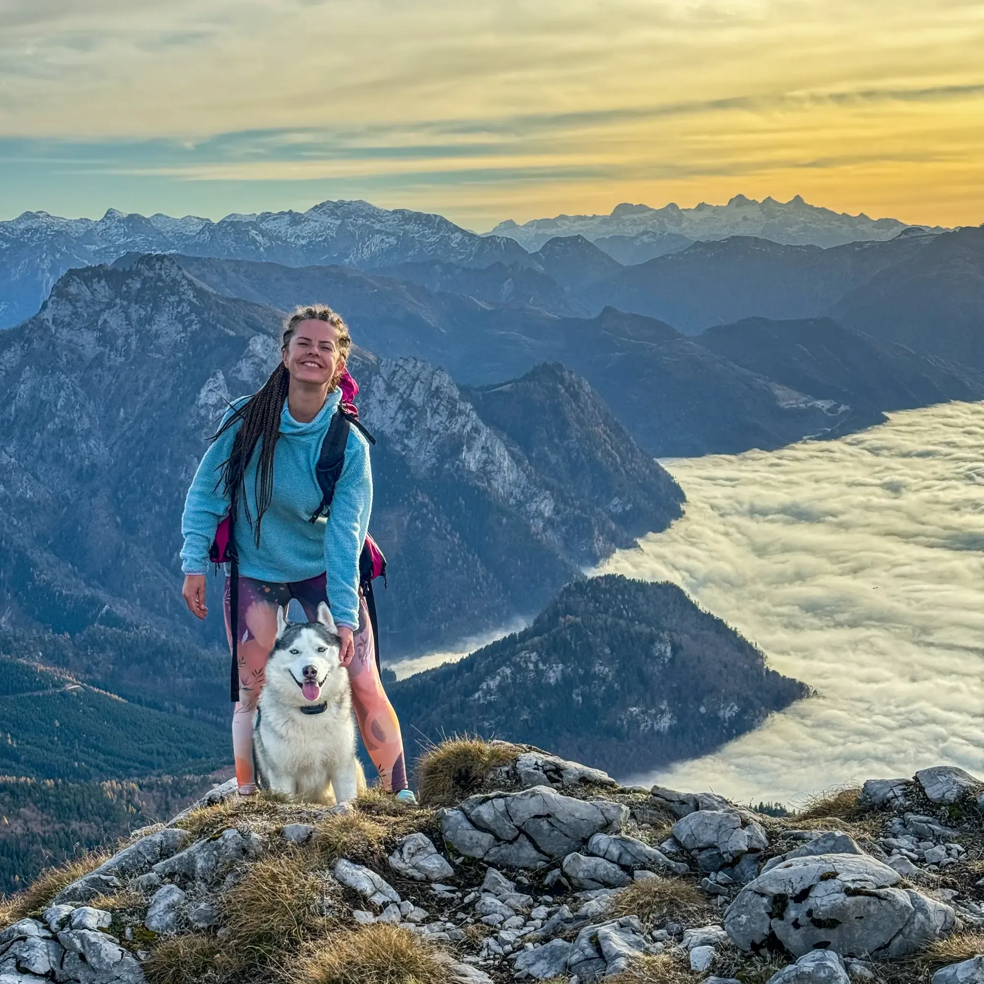 Lucie Kutrová Sambob Alpha Hoodie Blue 