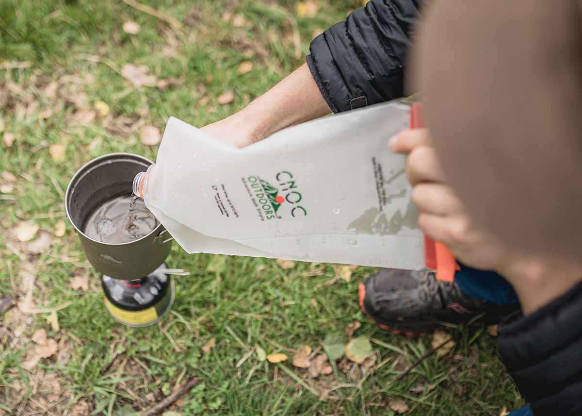 Skládací Láhev CNOC Vecto 2l