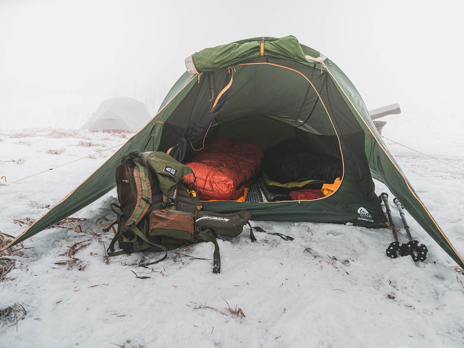 Sierra Designs Clip Flashlight 3000 Stan Pro 2 Osoby 3