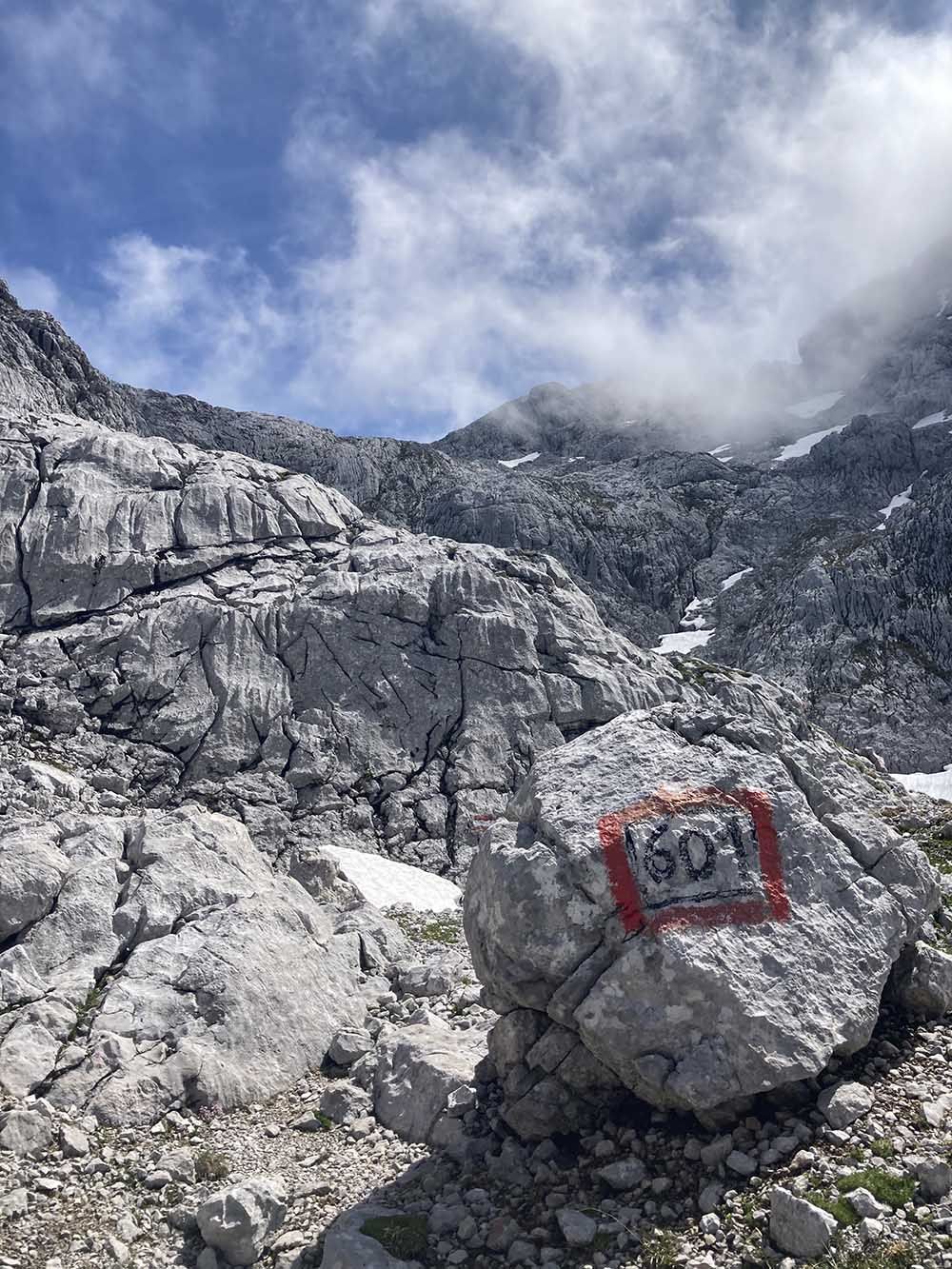 Občas člověk Musí Dobře Koukat Kudy Vede Stezka 01