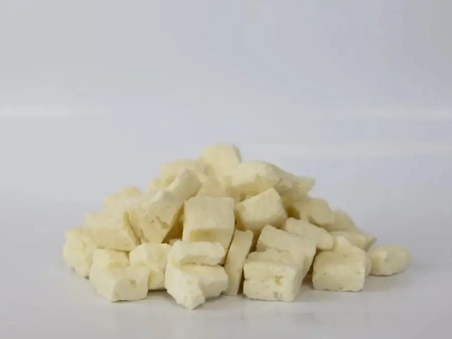 Lyofilizované Farmářovy sýrové kostičky 50 g